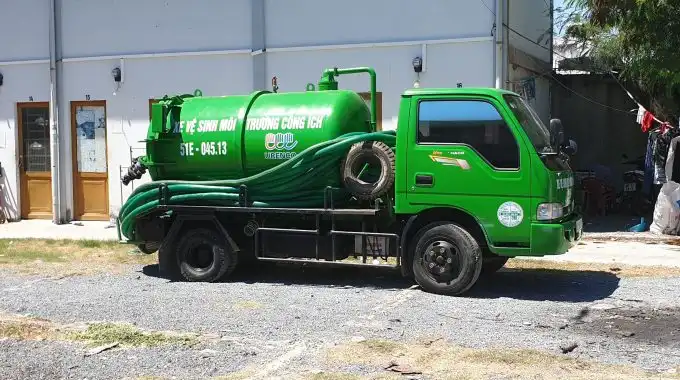 Rút hầm cầu Phường Vị Thanh 1 36 1